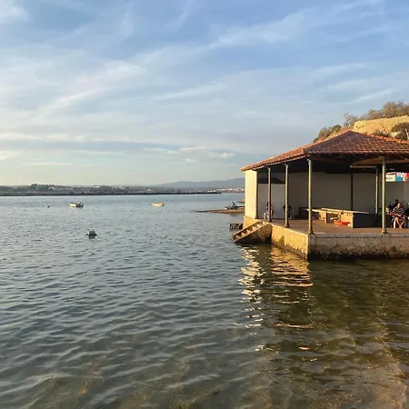 Feriehus Prainhaactivitiesbeachhouse