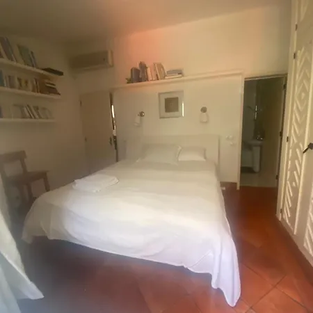 Prainhaactivitiesbeachhouse