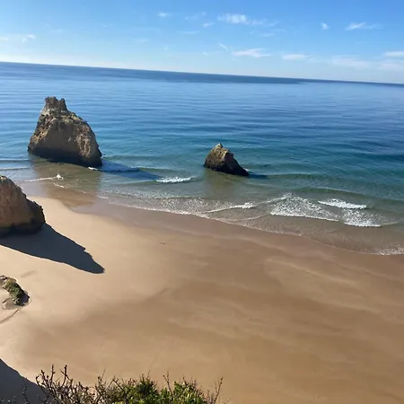 Prainhaactivitiesbeachhouse