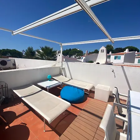 Prainhaactivitiesbeachhouse Дом отдыха Алвор