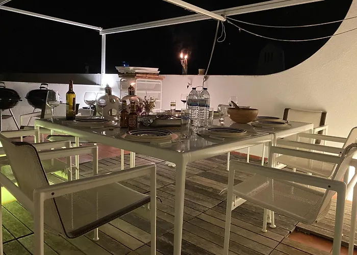 Semesterbostad Prainhaactivitiesbeachhouse