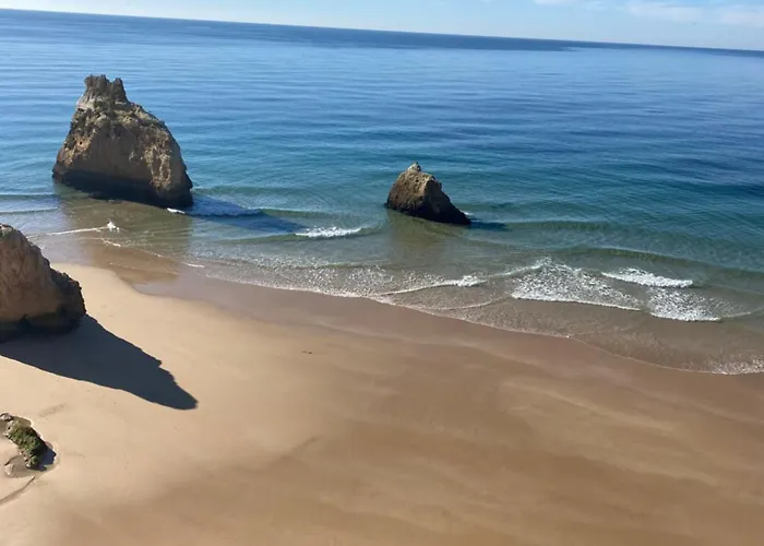 Prainhaactivitiesbeachhouse