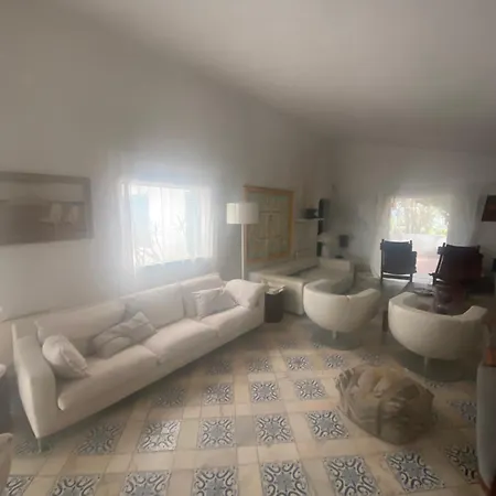 Prainhaactivitiesbeachhouse Feriehus *